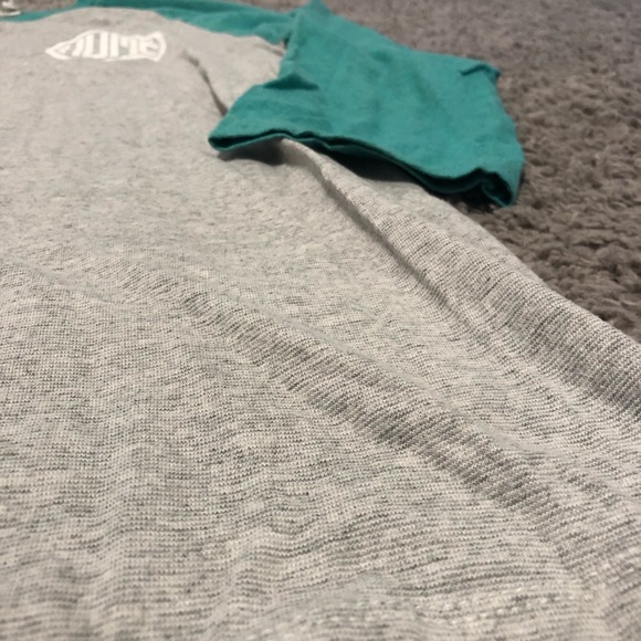 Hume Apparel Bundle - Picture 4 of 11